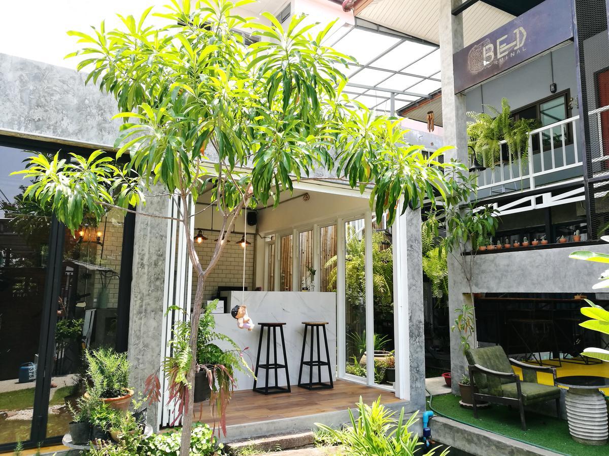 Bed Terminal Hostel Chiang Mai Exterior photo